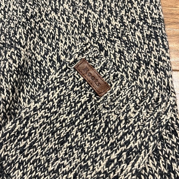 Roots open hanging oversized cardigan - Picture 2 of 11